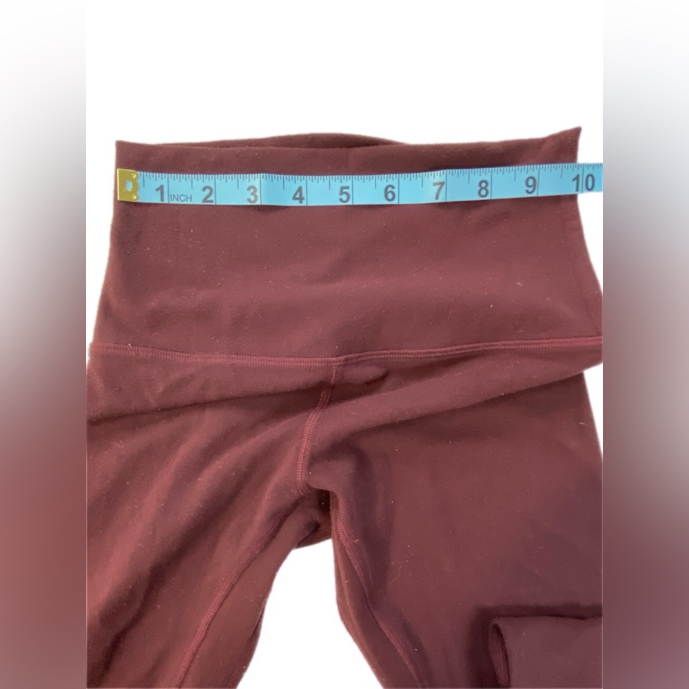 Lululemon Align Pant II 25” pilling throughout Cassis size 2 - Picture 9 of 16